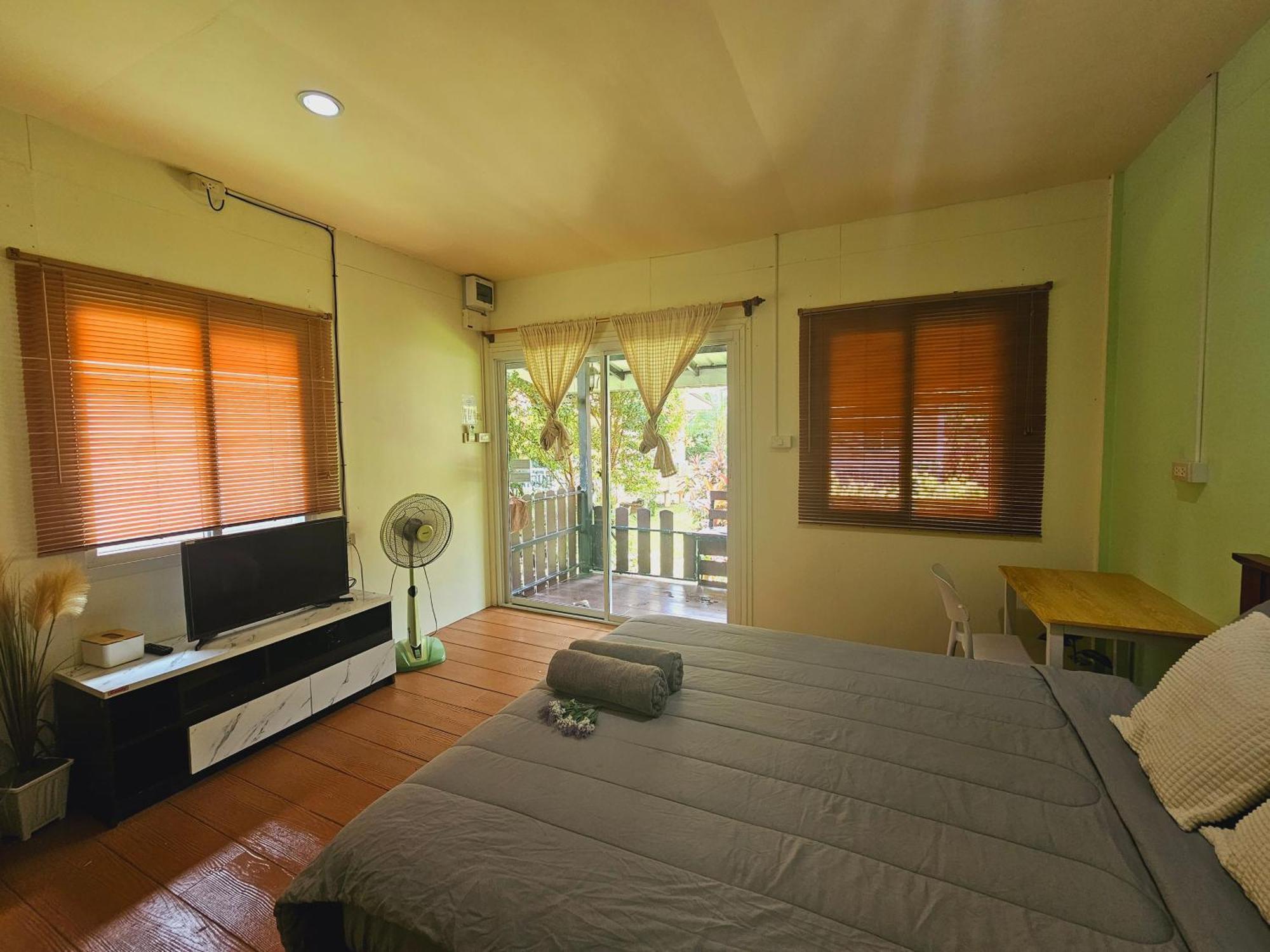 Baan Suan Khun Ta บ้านพักสวนคุณตา Koh Chang Exterior photo